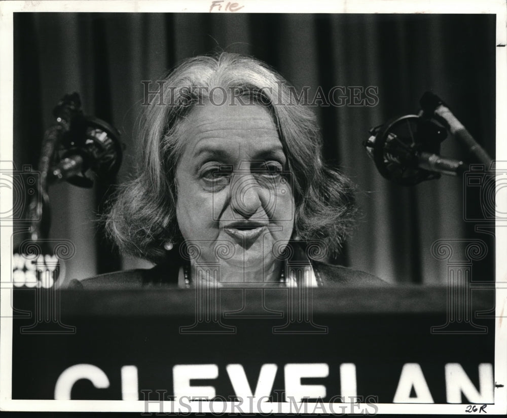 1984 Press Photo Betty Friedan at the City Club - Historic Images