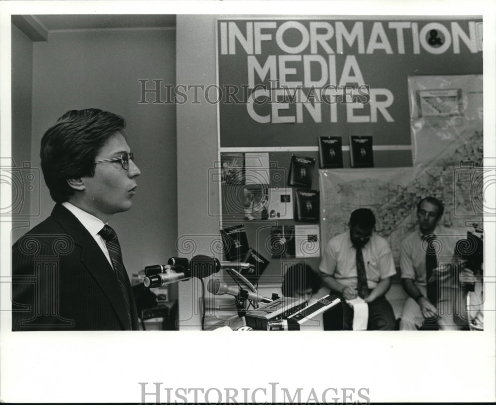 1981 Press Photo John E. Gallagher announces that he will not seek re-election - Historic Images