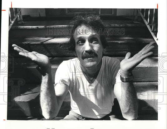 1981 Press Photo Delbert Fishbach - Historic Images