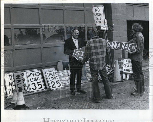 1974 Press Photo Mayor Richard A. Gamin - Historic Images