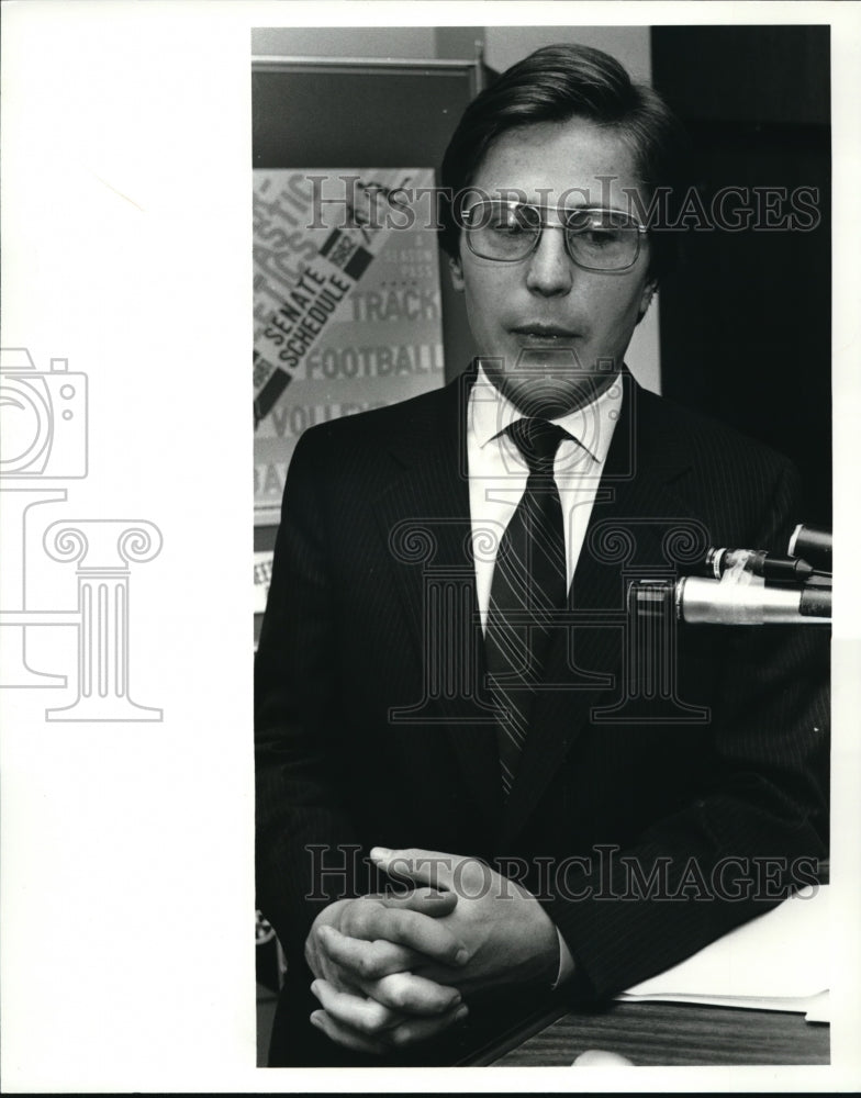 1981 Press Photo John Gallagher announces that he will not seek re-election - Historic Images