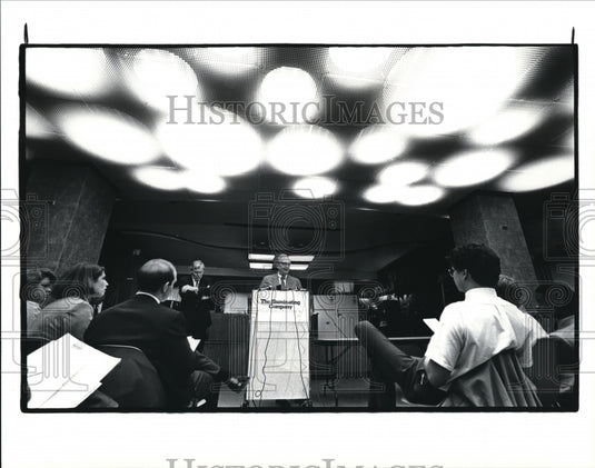1985 Press Photo  The Chairman of Centurior Energy Corp, Robert M. Ginn - Historic Images