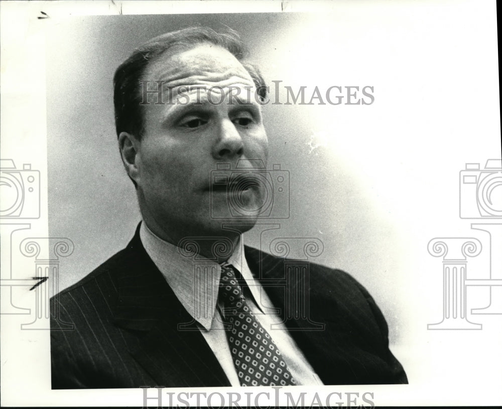 1984 Press Photo  an American businessman,Gordon Gund - Historic Images