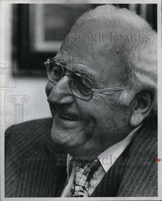 1977 Press Photo J.M. Haggar - Historic Images