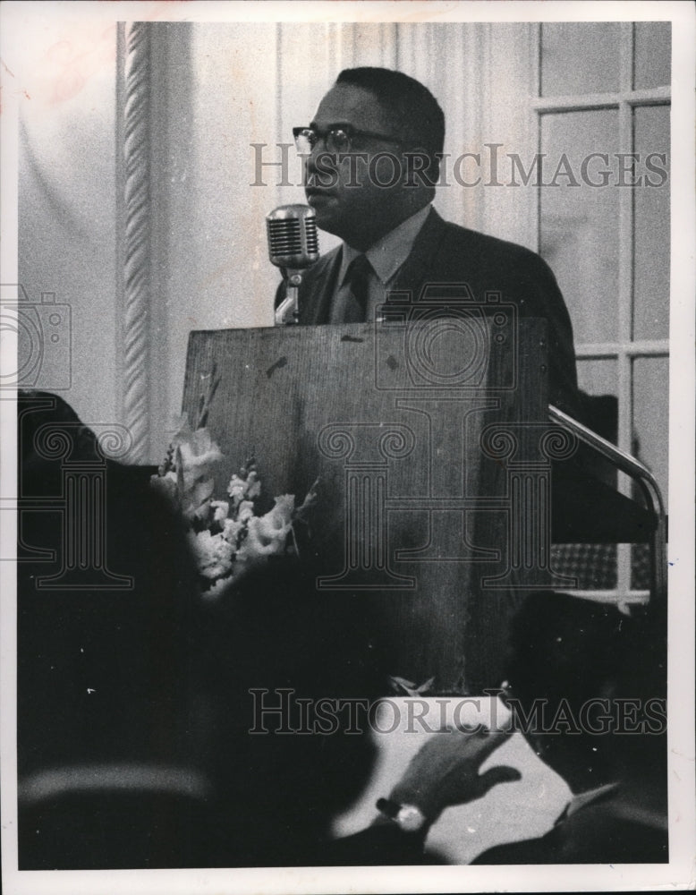 1968, Mass Media and Race Relations speaker Alex Haley - cva15597 - Historic Images