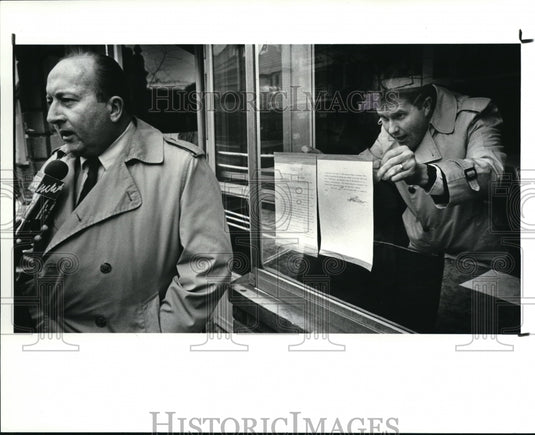 1988 Press Photo Joseph E. Griffin, agent in charge of the Cleveland FBI - Historic Images