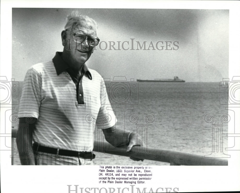 1988 Press Photo  Loran F. Hammett Great Lakes ret. shipping executive - Historic Images