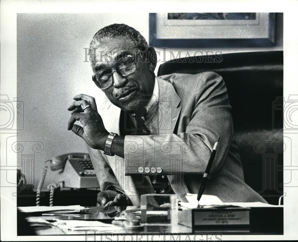 1984 Press Photo Chester Gray Retires Equal Employment Opportunity Commission - Historic Images