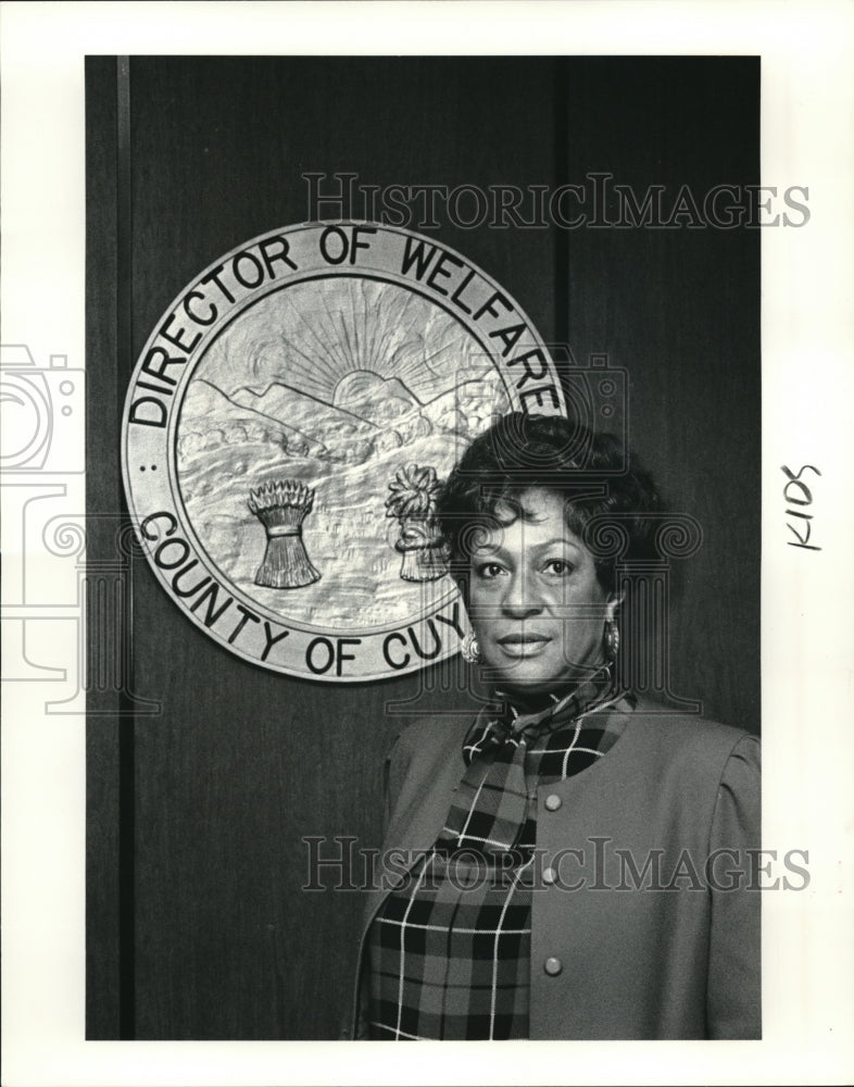 1986 Press Photo Majorie Hall-Ellis Director of Welfare Department of Cuyahoga - Historic Images