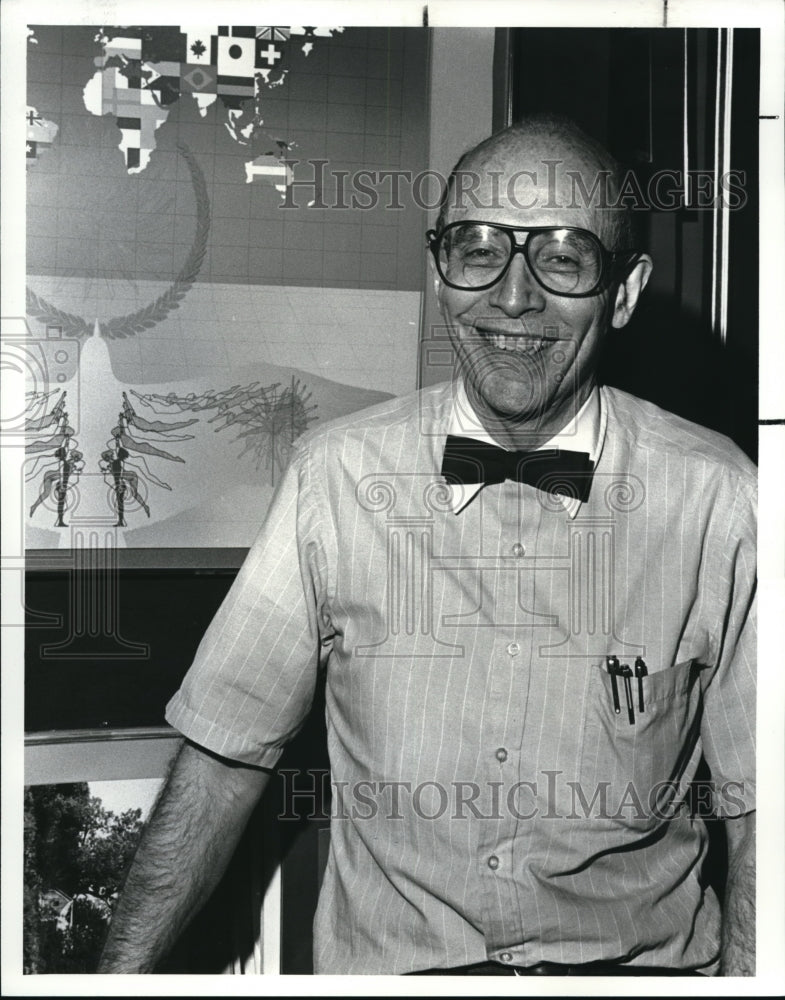 1988 Press Photo Bancroft Henderson - Historic Images