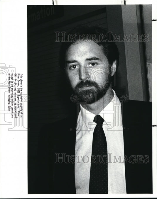 1988 Press Photo RTA exec. arrested for cover-up Roger D. Heller - Historic Images