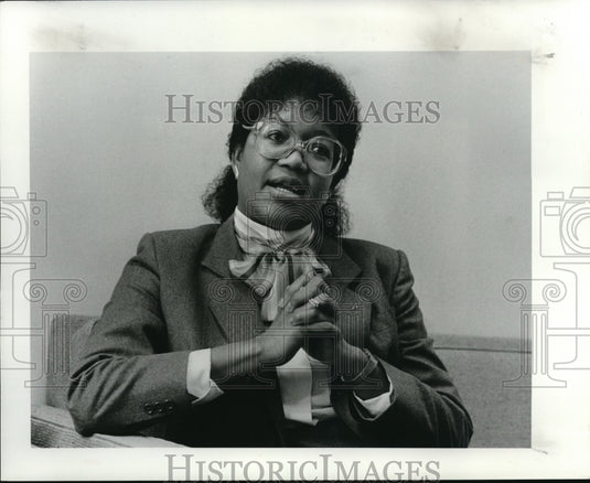 1985 Press Photo Jannie Blunt, trust officer and president of national Job Corps - Historic Images