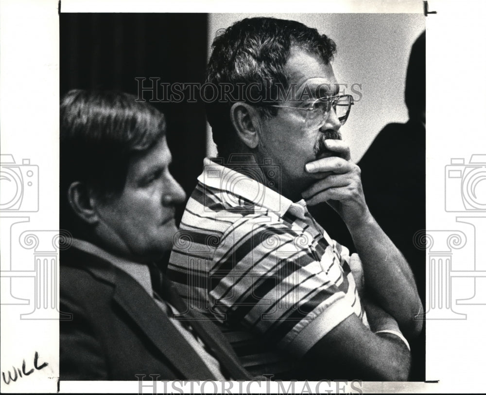 1988, Oscar Henderson and Richard Eberlingat in court hearing - Historic Images