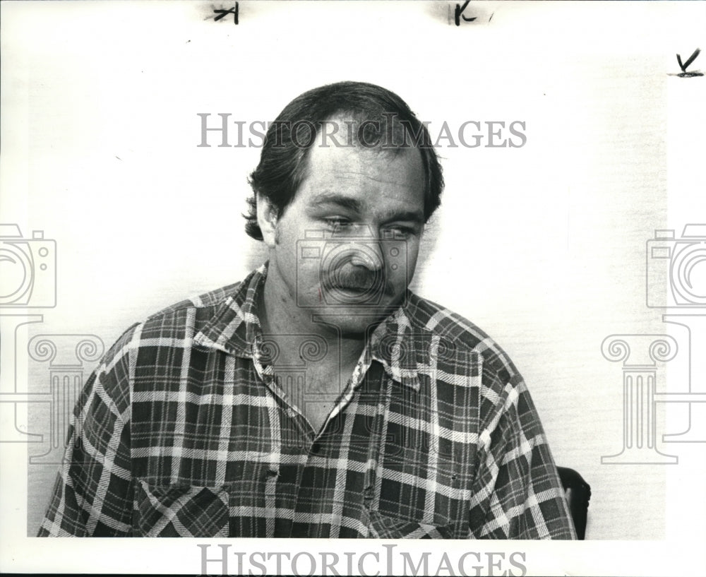1983 Press Photo William D. Hardetz - Historic Images