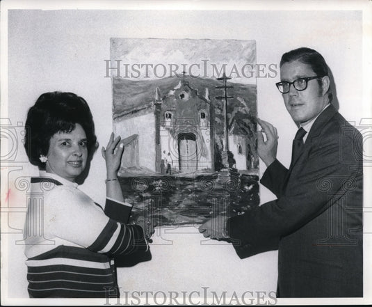 1969 Press Photo President of Halle Brosthers Company, Chisholm Halle - Historic Images
