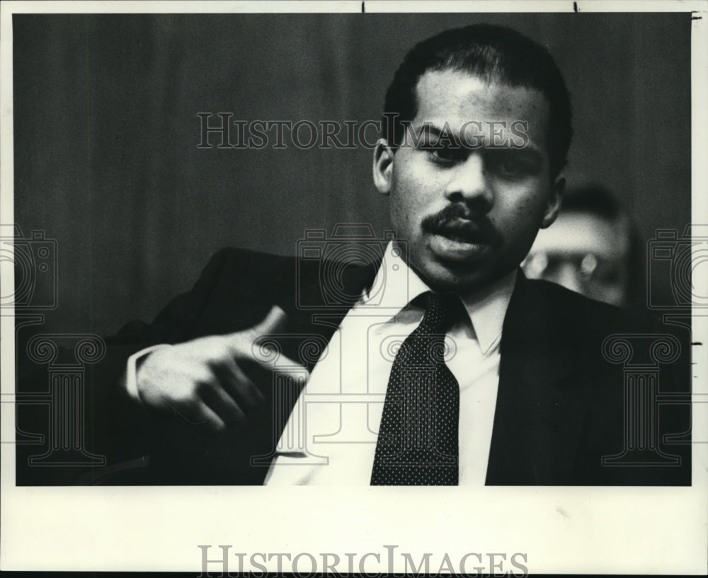 1988 Press Photo Dorion Hill on the witness stand for Lesko murder trial - Historic Images