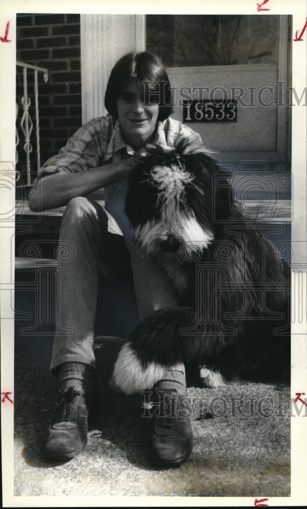 1979 Press Photo Bob Hess and family dog Murphy--saved broken life - Historic Images