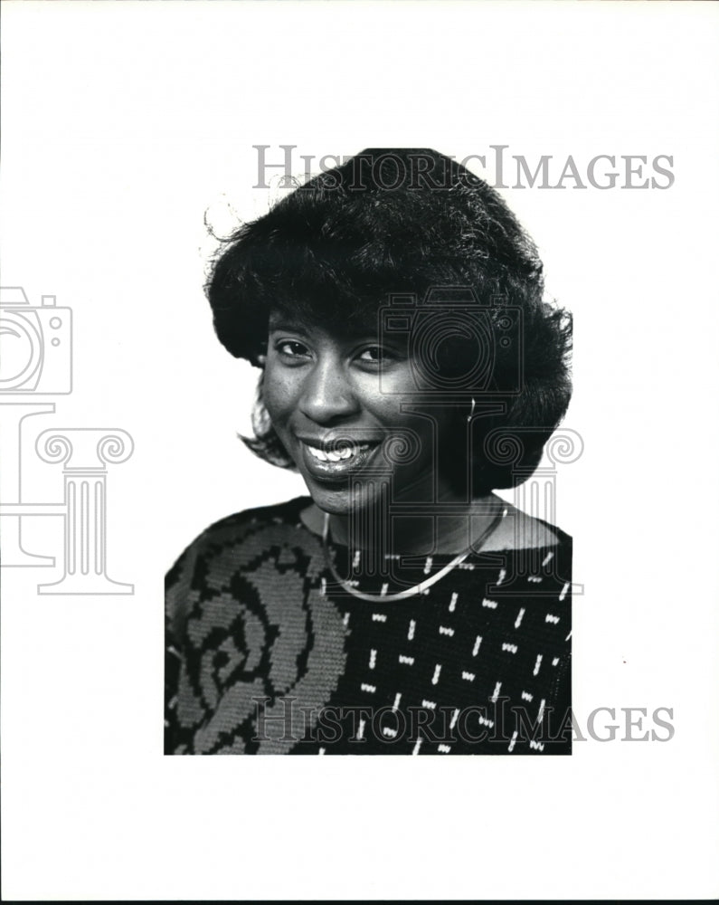 1986 Press Photo PD Employee Kimberly Hill - Historic Images