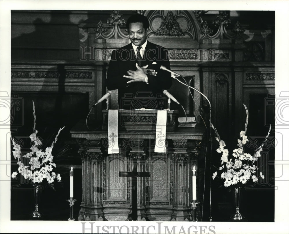 1987 Press Photo Jesse Jackson Gives Sermon at First United Methodist Church - Historic Images