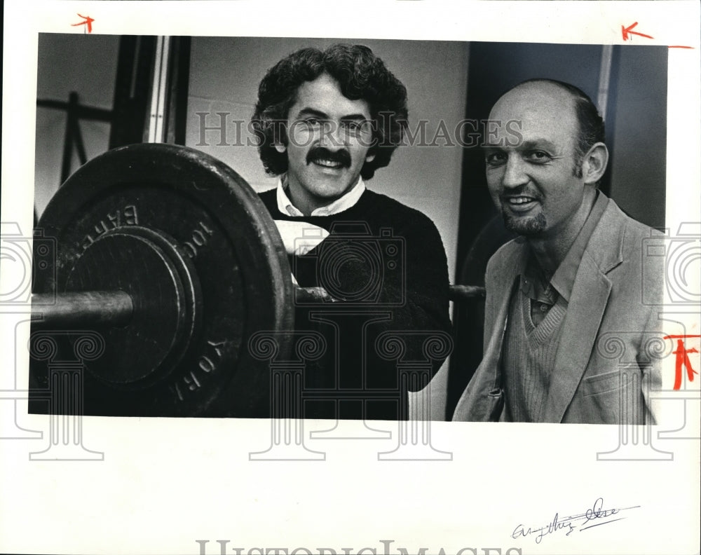 1981 Press Photo Kip Horter and Jim leehan of the Malea Concerns Community - Historic Images