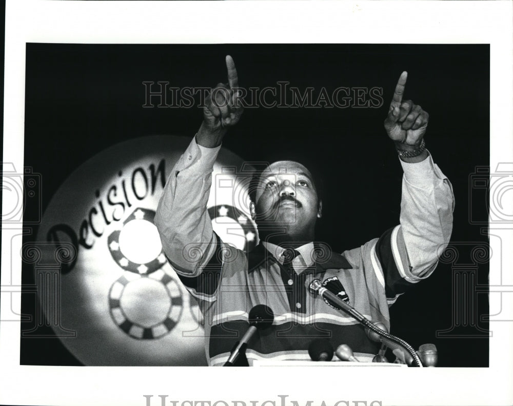 1988 Press Photo Jesse Jackson at Parma High School - Historic Images