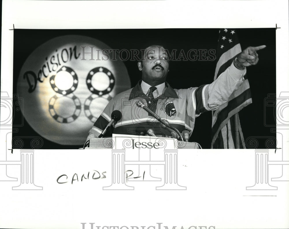 1988 Press Photo Jesse Jackson at Parma High School - Historic Images