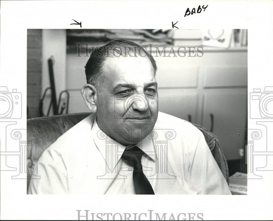 1985 Press Photo Anthony J. Iezzi of Carmen Drive Rocky River - Historic Images