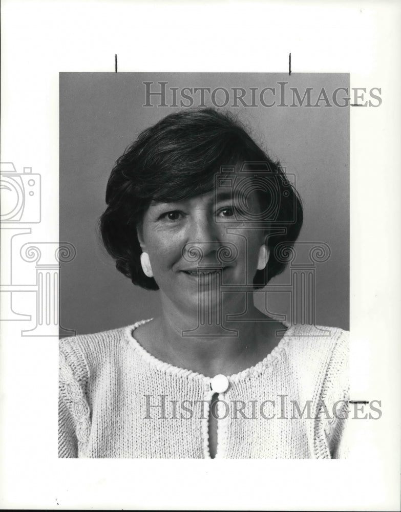 1991, Christine Holyland - cva19001 - Historic Images