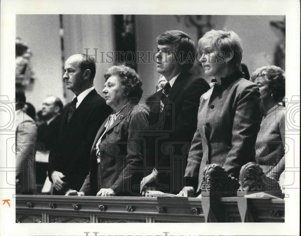 1980 Press Photo Memorial mass for Sister Dorothy L Kazel - Historic Images