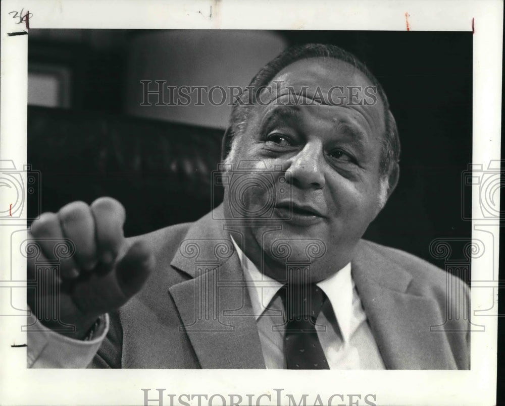 1980 Press Photo Jackie Presser at a news conference - Historic Images