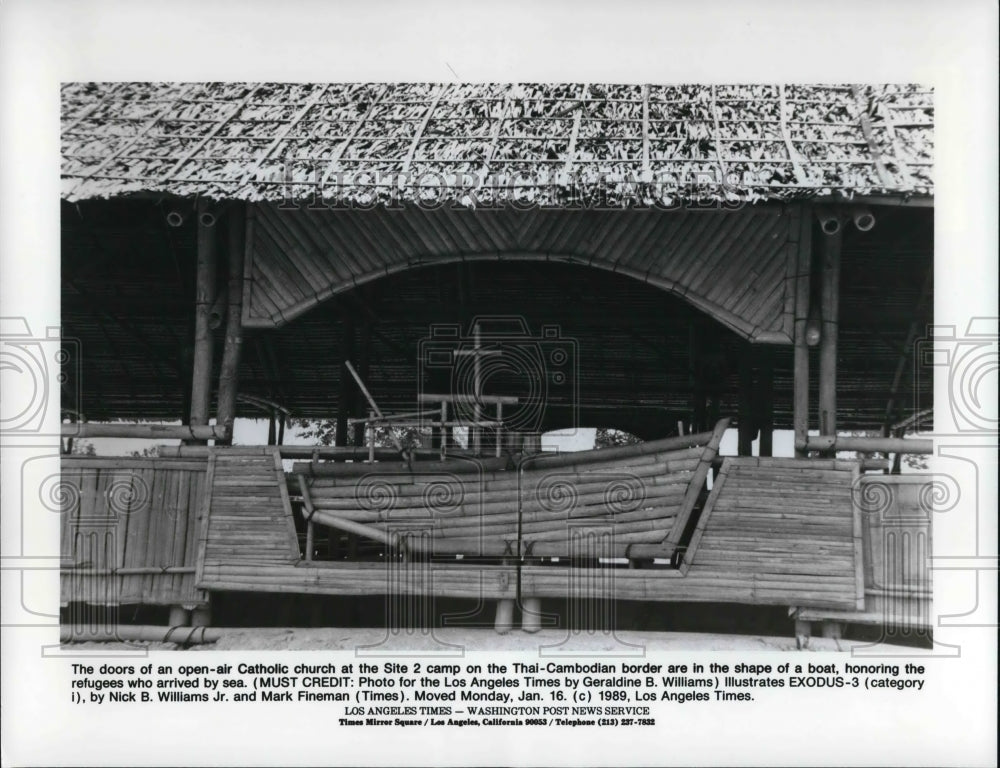 1989 Press Photo View of the doors of Church that were shaped like boats - Historic Images