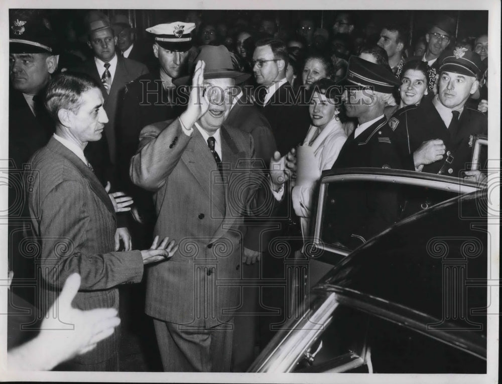 1952 Press Photo Dwight D. Eisenhower - cva20401 - Historic Images