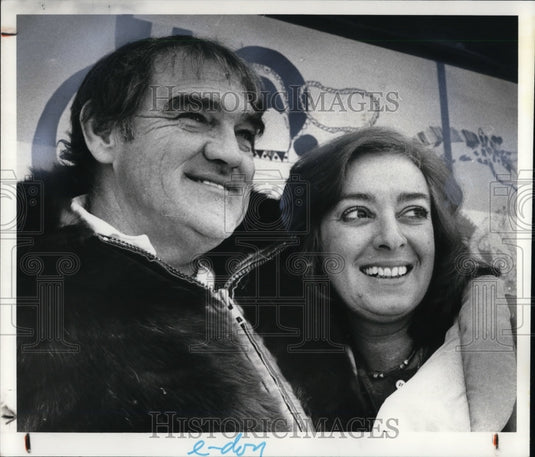 1982 Press Photo Don Brockett with his wife, Leslie - Historic Images
