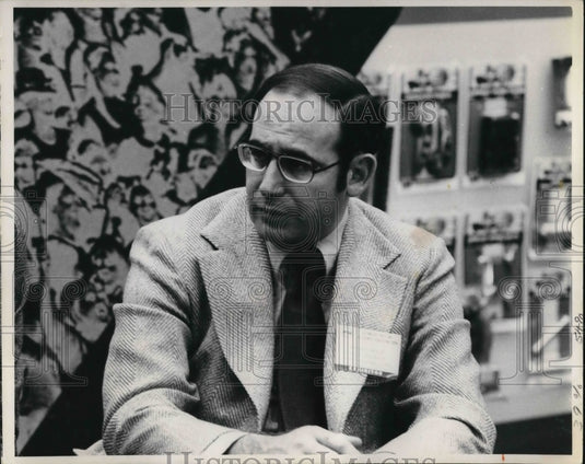 1972 Harvey Braur, president of Filter Dynamics  - Historic Images