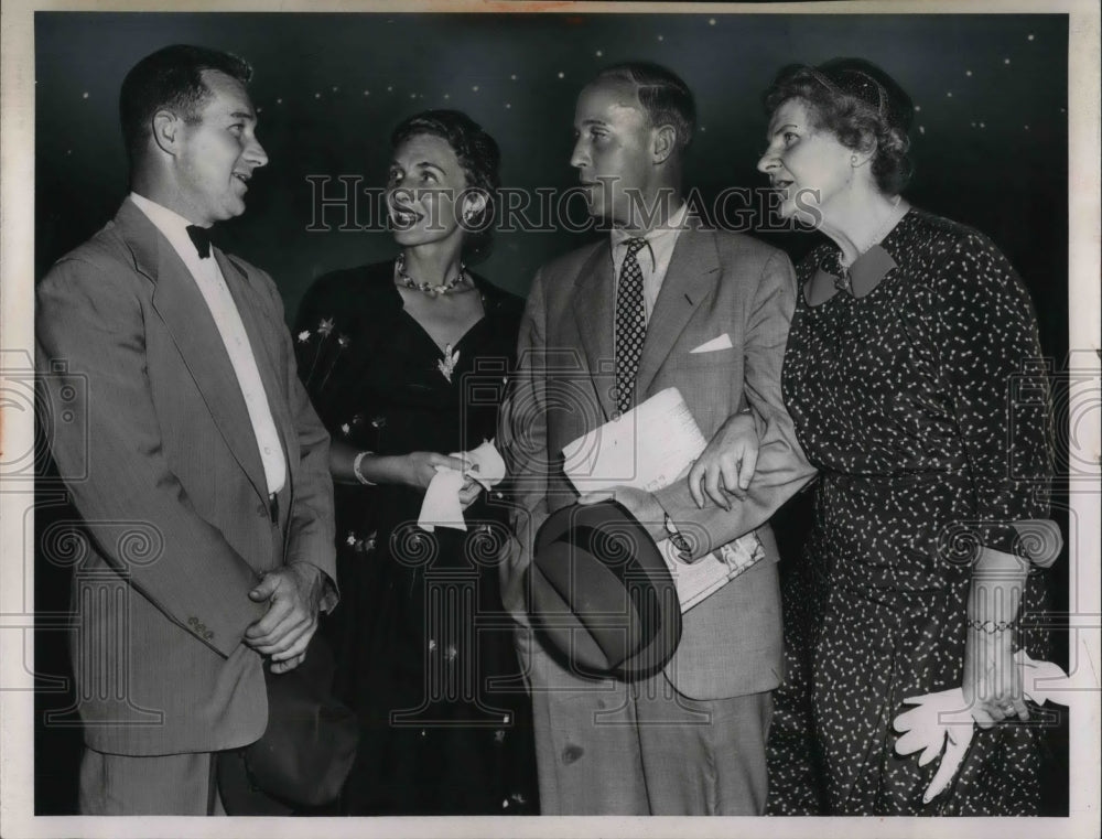 1953 Press Photo Mrs. Gilbert Watts Humphrey chats with James Rieger - cva21250 - Historic Images