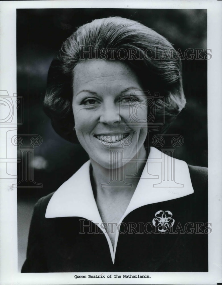 1980 Press Photo Crowned Queen Beatrice of Netherlands - Historic Images