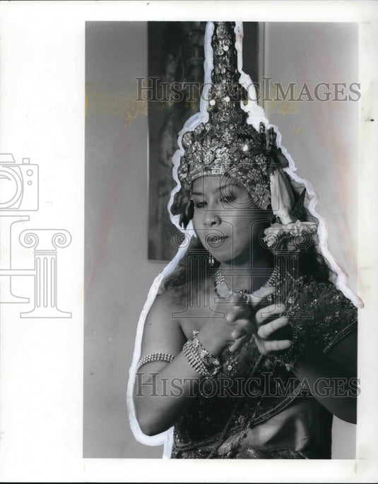 1989, Socheata Hunter - cva21378 - Historic Images