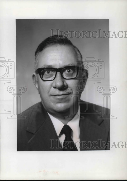 1972 Press Photo Robert C. Johnson, NASA - cva21487 - Historic Images