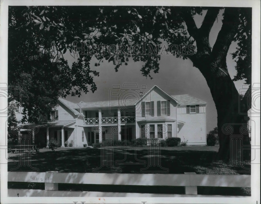 1967 Press Photo The President Lyndon Johnson ranch home in Texas - cva21686 - Historic Images