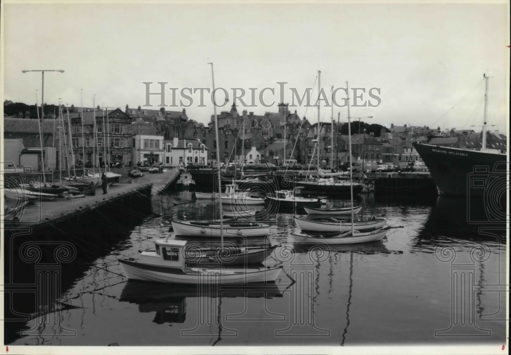 1983 Press Photo Fishing Boats sailing crafts at the Harbor at Lerwick Scotland - Historic Images