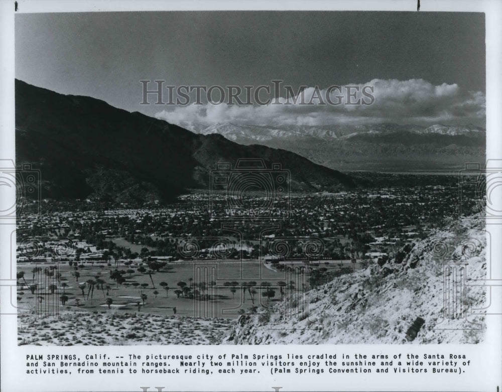 1985 Press Photo The Picturesque city of Palm Springs - Historic Images