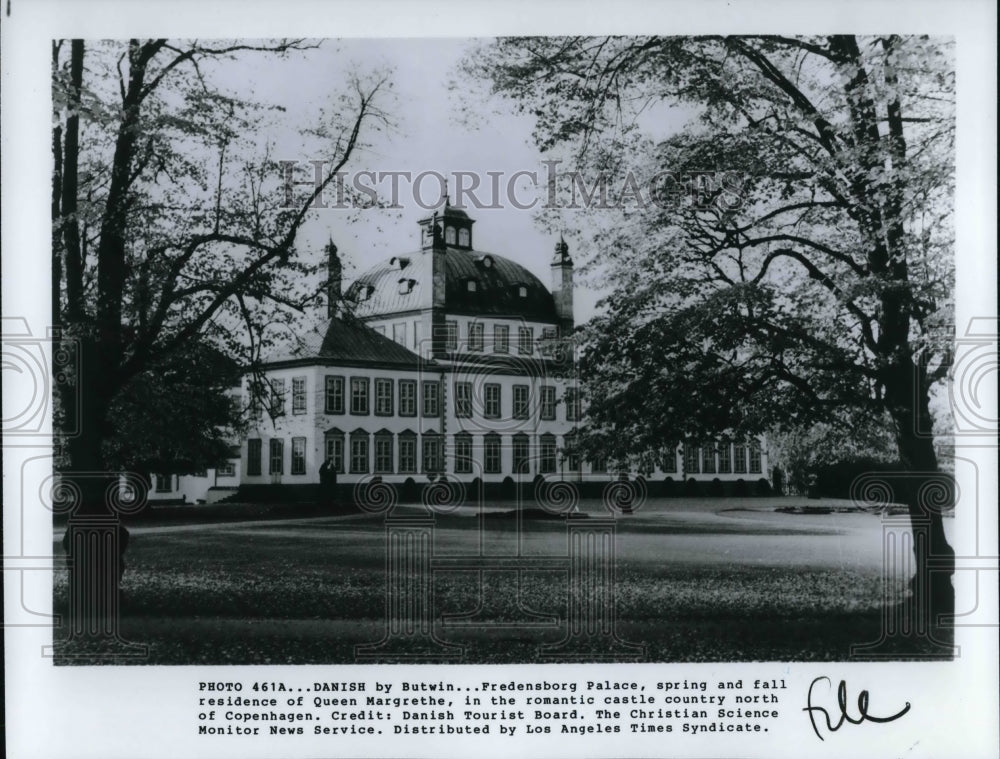 1982 Press Photo The Fredensborg Palace, Spring and Fall residence of the Queen - Historic Images