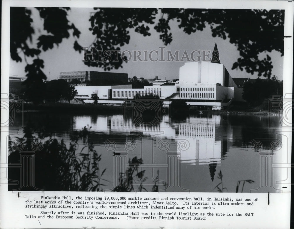 1986 Press Photo The Finlandia hall, world limelight as the site for the SALT - Historic Images