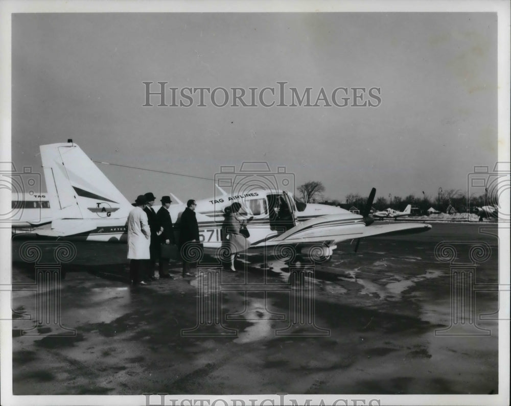 1965 Press Photo People Boarding a TAG Airliner - Historic Images