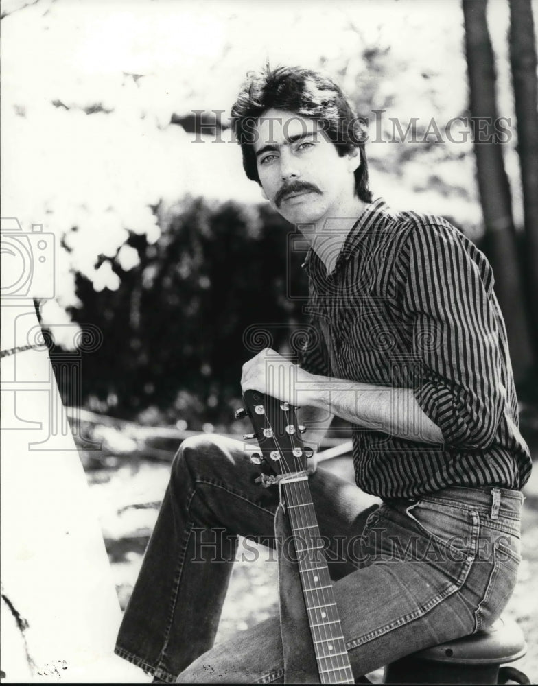 1934 Press Photo Kenny La Belle Guitarist - Historic Images