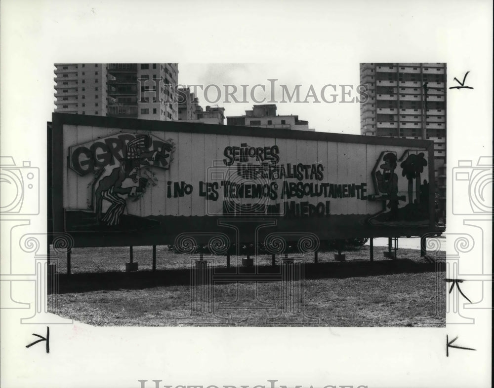 1984 Press Photo A Cuban Billboard in Cuba - Historic Images