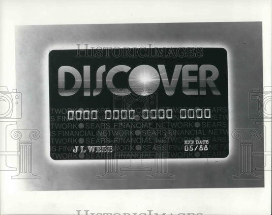 1985 Press Photo The Discover credit card - Historic Images