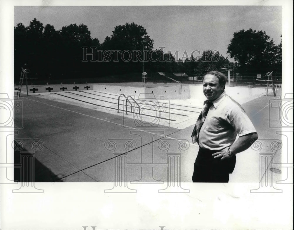 1982 Press Photo Kurt Krause at Houston Fisher Pool - Historic Images