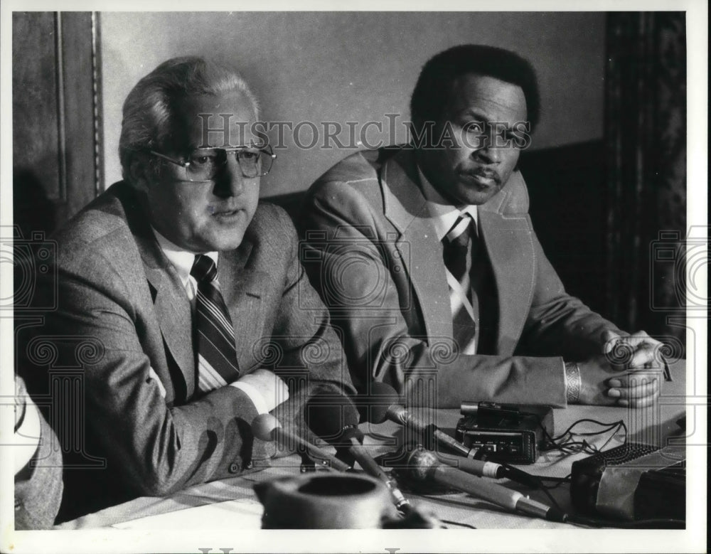 1980 Press Photo Moon Landrieu &amp; George Forbes - Historic Images