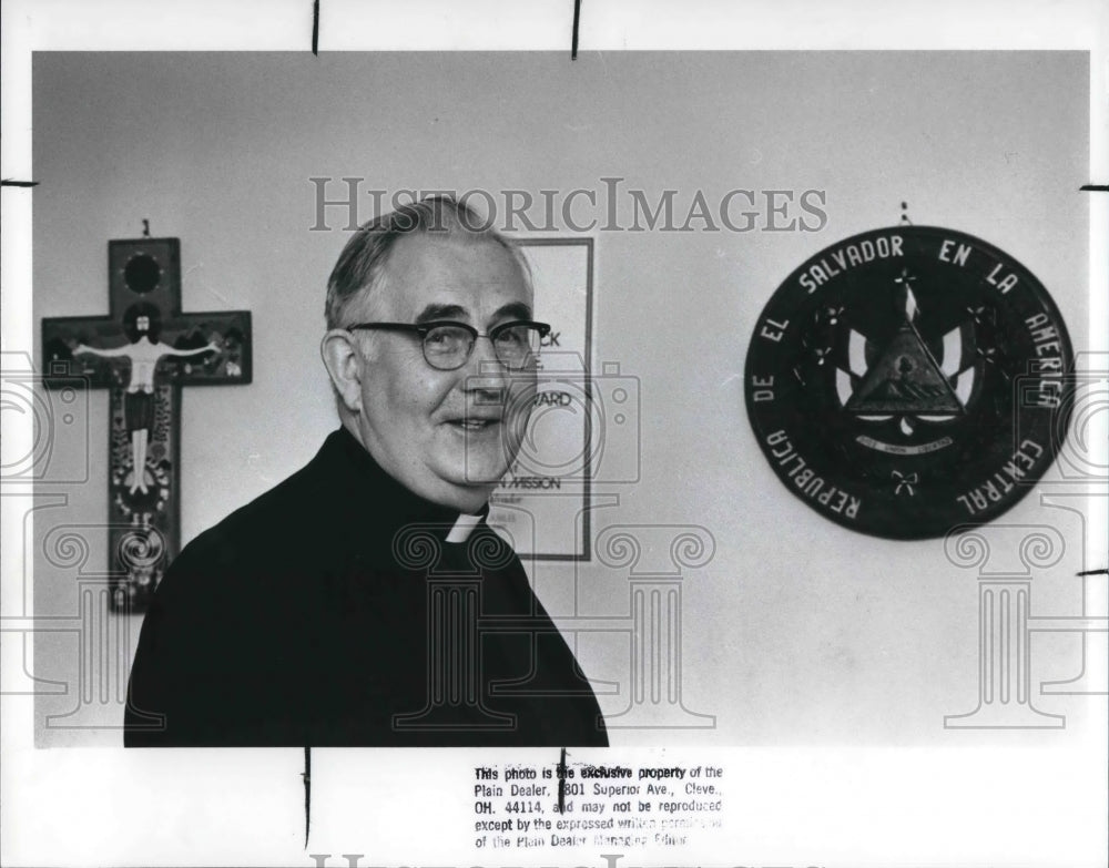 1989 Press Photo Reverend James Kenniy, Cleveland Missionaries Supervisor - Historic Images